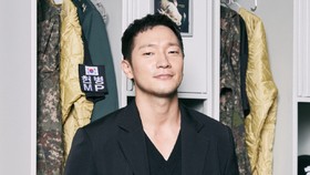 Son Seok-koo Batal Bintangi Drama Garapan Penulis Hotel Del Luna