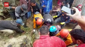 VIDEO: Tanah Longsor Di Kabanjahe, 5 Warga Meninggal Dunia