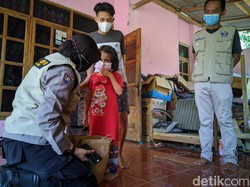 Cerita Haru dari Ponorogo soal Anak Ditinggal Ortu Meninggal Kena COVID-19