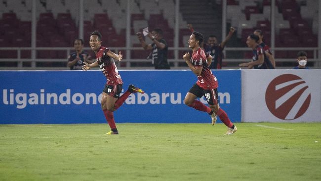 Bali United ke Puncak Usai Bantai PSIS