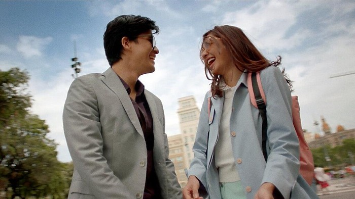 4 Rekomendasi Netflix Film Komedi Romantis Indonesia 4 Rekomendasi Netflix Film Komedi Romantis Indonesia