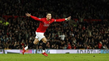 Manchester United's Cristiano Ronaldo celebrates after scoring his second goal against Bolton during their English Premier League soccer match at Old Trafford Stadium, Manchester, England, Wednesday March 19, 2008. (AP Photo/Jon Super)   **NO INTERNET/MOBILE USAGE WITHOUT FOOTBALL ASSOCIATION PREMIER LEAGUE(FAPL)LICENCE. EMAIL info@football-dataco.com FOR DETAILS. **