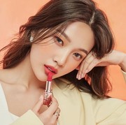 4 Gaya Makeup Joy Red Velvet yang Cantik Memesona, Jadikan Inspirasi Yuk!