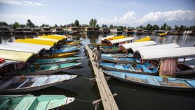 FOTO: Pasang Surut Wisata Asia di Tahun Kedua Pandemi