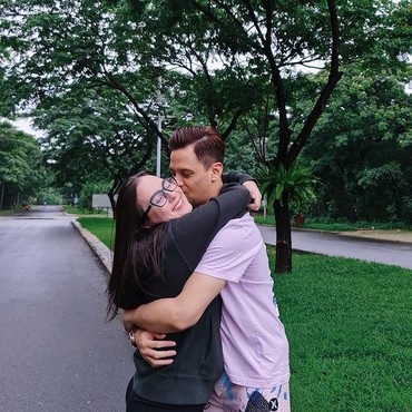 Lucky Perdana-Lidi Brugman Antara Senang & Panik Anak Kedua Lahir Pas Takbiran