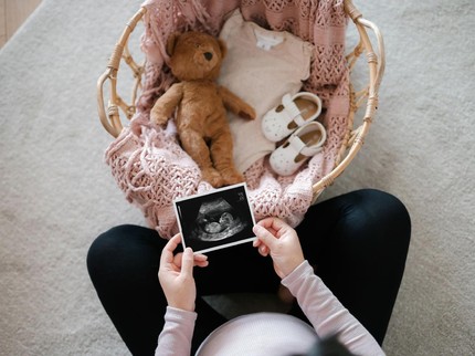 56 Nama Sunda Ningrat Indah dan Penuh Makna untuk Anak Laki-laki & Perempuan