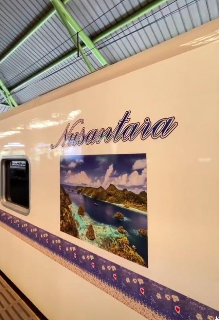 Kereta Wisata Nusantara