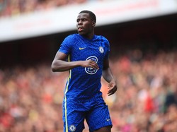 Chelsea Lepas Kurt Zouma ke West Ham United