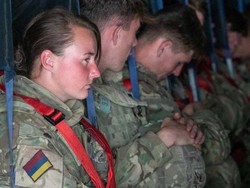 Akhiri 20 Tahun Misi di Afghanistan, Pasukan Inggris Angkat Kaki dari Kabul