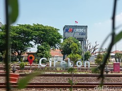 Daop 3 Cirebon Lakukan Rekayasa Perjalanan KA gegara Banjir Semarang