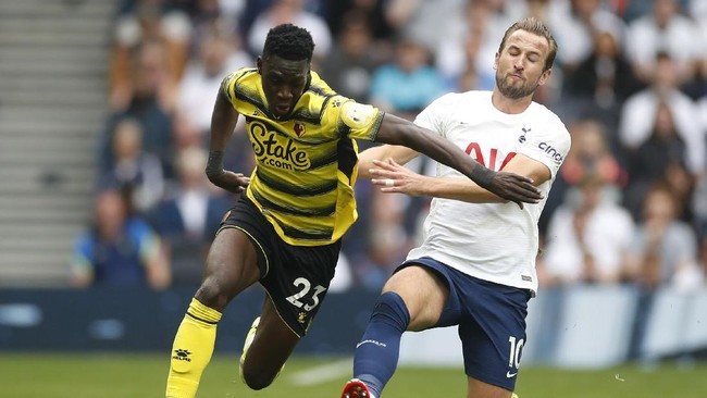 Harry Kane menegaskan bahwa fokusnya saat ini adalah berjuang sekuat tenaga mempersembahkan gelar juara untuk Tottenham Hotspur.