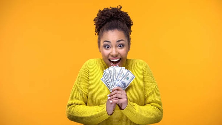 Prediksi Keuangan Hari Ini, Keberuntungan Ada pada Zodiak Pisces dan Leo Hari ini keberuntungan dalam bidang keuangan ada di pihak zodiak Pisces dan Leo. Lalu, bagaimana dengan lainnya? Simak prediksi keuangan zodiak berikut ini.