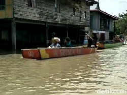 Penampakan Banjir di Sidrap, Ratusan Rumah Terendam