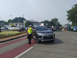 Polri: Mobil Pelat Dewa Tak Kebal Hukum! Bisa Didenda-Pidana Kurungan