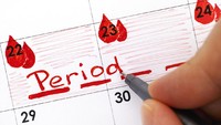 6 Bahaya Berhubungan Intim Saat Menstruasi, Merugikan Kesehatan Bunda Lho