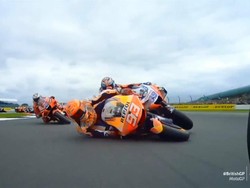 Detik-detik Marquez Sapu Motor Jorge Martin