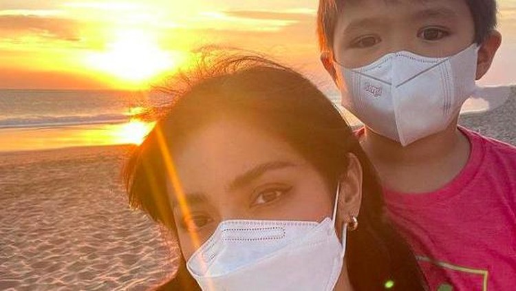 Jessica Iskandar dan El Barack