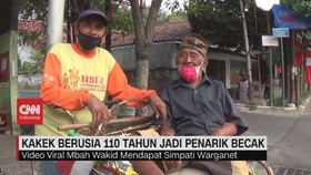 VIDEO: Kakek Berusia 110 Tahun Jadi Penarik Becak
