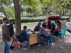 Asyik Masak di Taman Permana Kalsel, Wisatawan Dipulangkan Satgas COVID