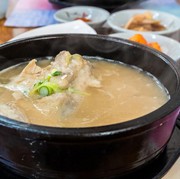 Mengenal Samgyetang, Sup Ayam Khas Korea yang Sering Disantap Saat Musim Panas