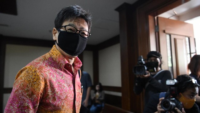 Samin Tan dikenal sebagai salah satu miliarder RI. Kini, ia terjerat kasus pengelolaan tambang PT Asmin Koalindo Tuhup (AKT), Kalimantan Tengah.