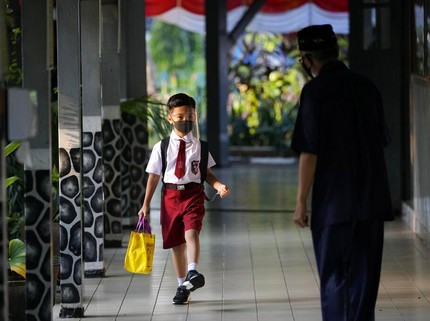 Ayah dan Bunda Setuju Sekolah Tatap Muka Dimulai? Ternyata Jawabannya....