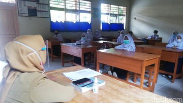 SYARAT PEMBELAJARAN TATAP MUKA MENURUT KPAI