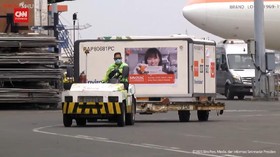 VIDEO: Indonesia kedatangan Vaksin Sinovac dan AstraZeneca