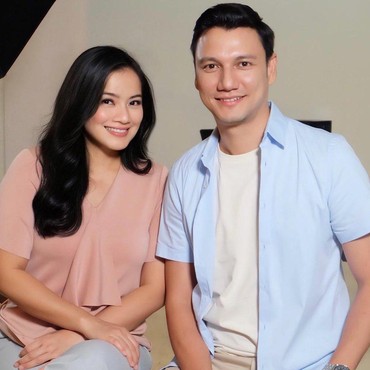 Titi Kamal & Christian Sugiono Disebut Patahkan Mitos gegara Foto Jadul Ini