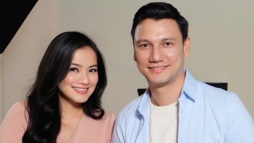 Titi Kamal & Christian Sugiono Disebut Patahkan Mitos gegara Foto Jadul Ini