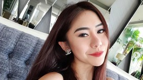 Ayu Thalia Sedih Dituding Anak Ahok Jatuhkan Diri ke Aspal