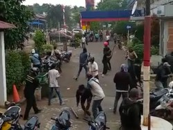 Bentrokan Pecah di Unkris Bekasi, Diduga Antarkelompok Ormas