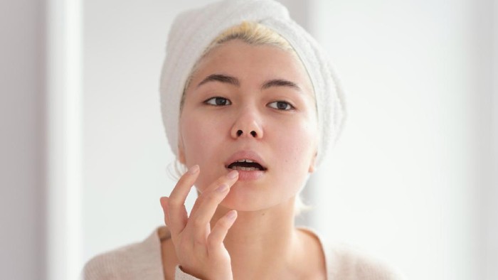 Bibir Merah Merona, Ternyata Begini Cara Merawatnya