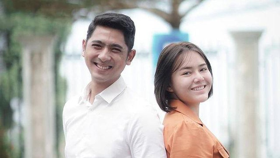 Pose mesra Amanda Manopo dan Arya Saloka dalam pemotretan terbaru mereka jadi sorotan. Yuk intip!