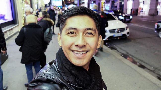 Kenang Mirdad dan Tyna Kanna bertemu dalam agenda sidang perdana perceraian mereka dengan agenda mediasi.