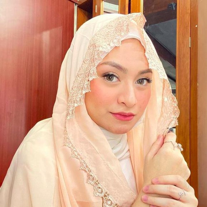 <p>Bagaimana Bunda? Makin cantik ya Nathalie ketika hamil? (Foto: Instagram @nathalieholscher)</p>