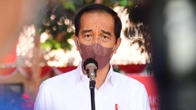 Survei SMRC Temukan Publik Masih Percaya Jokowi Terkait PKI