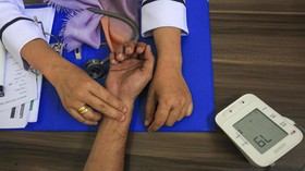 Dokter di Depok Klaim Dibayar Dodol hingga Sayur Asem