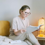 Duh, 5 Kebiasaan Kecil Sehari-hari Ini Bisa Merusak Otak Tanpa Disadari! Ada yang Kamu Lakukan?