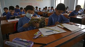 FOTO: Kegiatan Sekolah Kembali Normal Meski Taliban Berkuasa