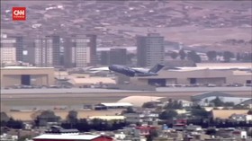 VIDEO: Pesawat Terakhir Militer AS Tinggalkan Afganistan