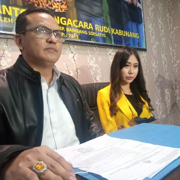 Tak Hanya Celana Sobek, Thata Anma Siap Bawa Bukti Percakapan WA