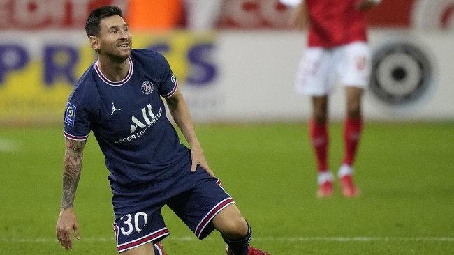 Paris Saint-Germain (PSG) marah besar setelah gaji megabintang Lionel Messi di Les Parisiens dibongkar media Prancis L'Equipe.
