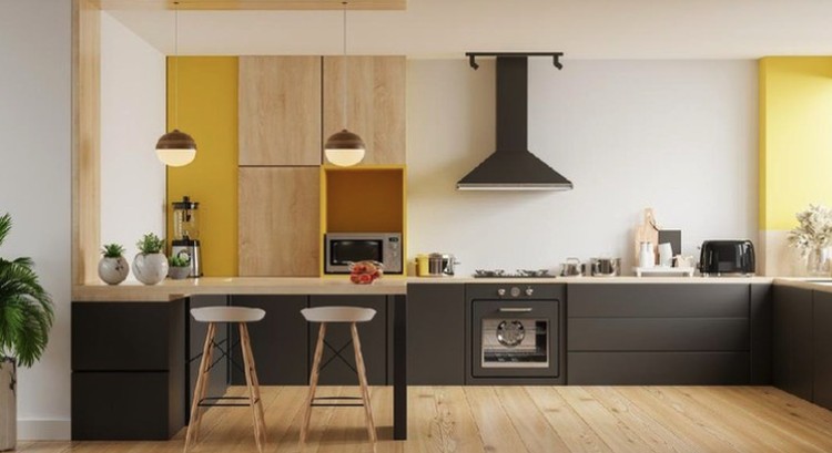 Kini nuansa dapur serba putih tidak lagi tren. Berikut ide dekorasi dapur mengikuti tren tahun ini sesuai saran para desainer interior. Simak penjelasannya yuk.