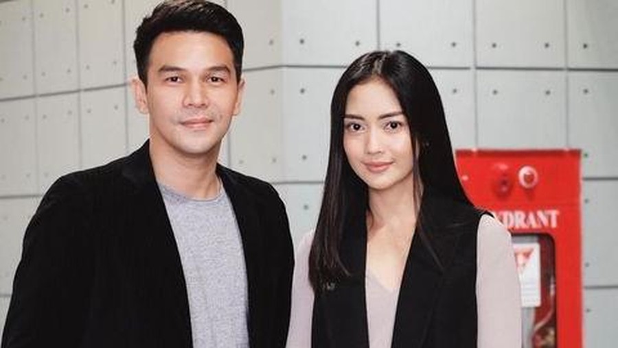 Ini Foto-foto 'Mesra' Ijonk dan Ririn Dwi Ariyanti