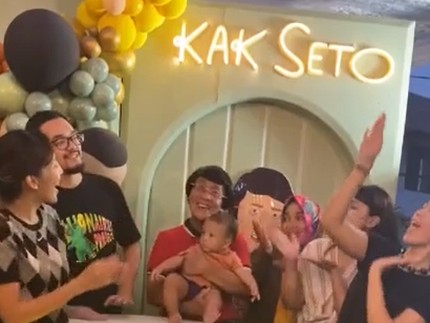 5 Potret Kak Seto Ulang Tahun ke-70, Push-up dan Nge-dance Bak ABG