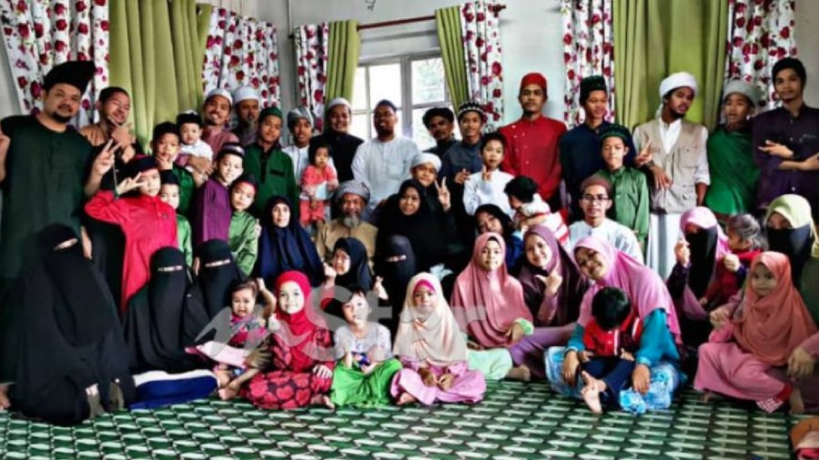 Keluarga Keluarga yang memiliki 24 anak