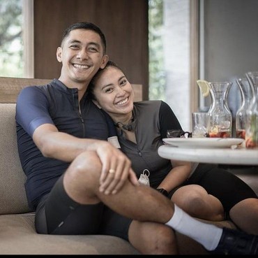 Proses Cerai, Tyna Kanna dan Kenang Mirdad Terciduk Jalan Bareng di Mal