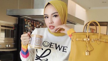 img-title Niat Beli Rumah untuk Gala, Medina Zein Dicuekin Keluarga Bibi
