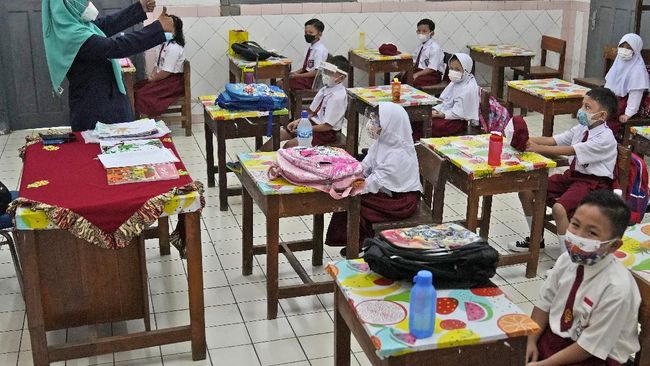 Sekolah Di Jakarta Dibuka Setiap Hari Mulai 13 September